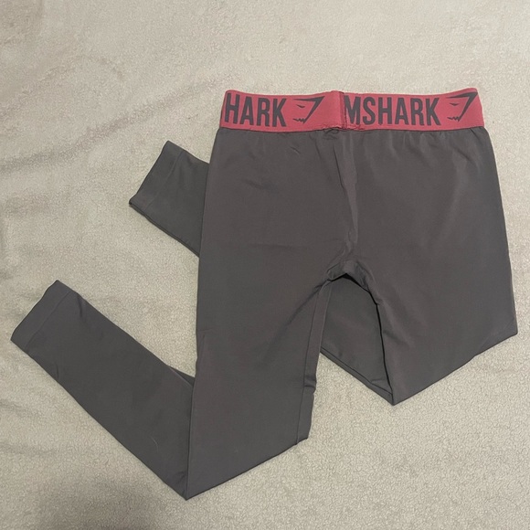 Gymshark gray full length activewear leggings - Picture 2 of 2